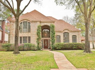 6807 Cherry Hills Rd, Houston, TX 77069