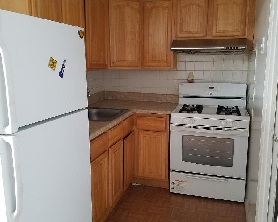 1st image of 3135 104th St #1