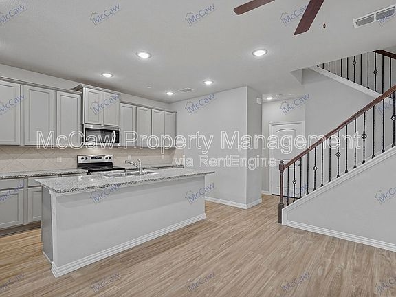 5th image of 2736 Percheron Dr Building 23