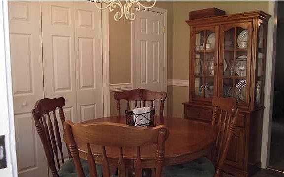 4th image of 241 Primrose Dr