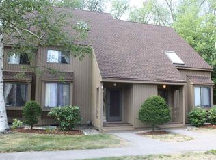 15 Webster Ct, Merrimack, NH 03054