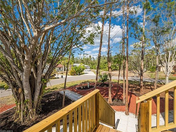5th image of 10680 Woodchuck Ln