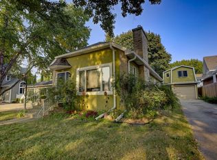 1909 Middleton St, Middleton, WI 53562