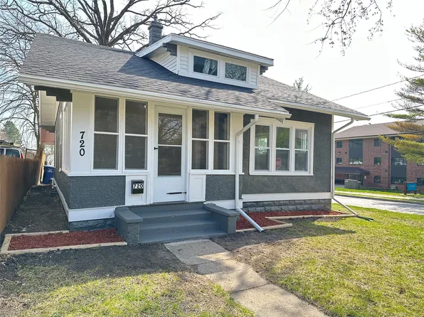 720 Oak Park Ave, Des Moines, IA 50313