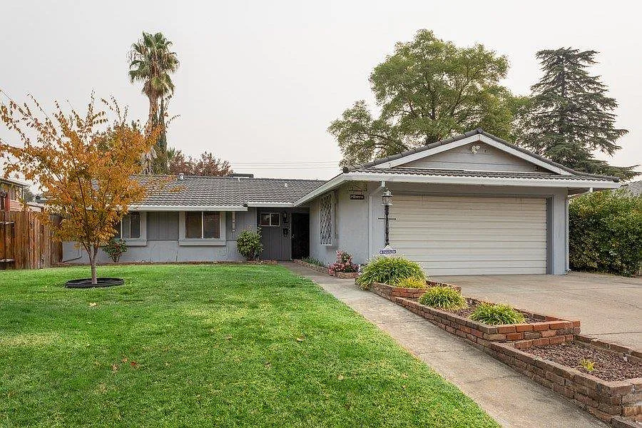 7324 Washburn Way photo 1