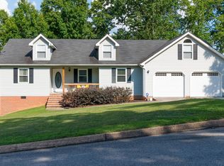 564 Hickory Ridge Trl, Ringgold, GA 30736