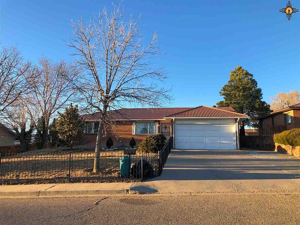 1st image of 746 Terrace Dr