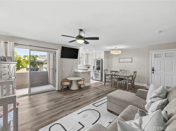 2400 San Gabriel Way Unit 108, Corona, CA 92882