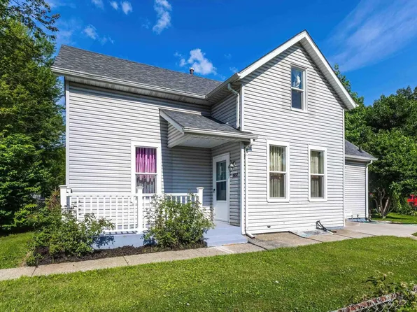 1502 W 6th St, Davenport, IA 52802