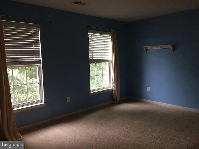 4055 Carrick Ct — Photo 11