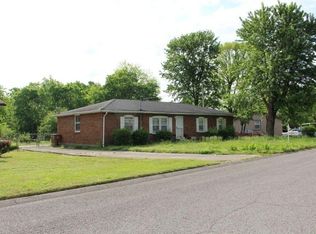 4104 Meadow Hill Dr, Nashville, TN 37218