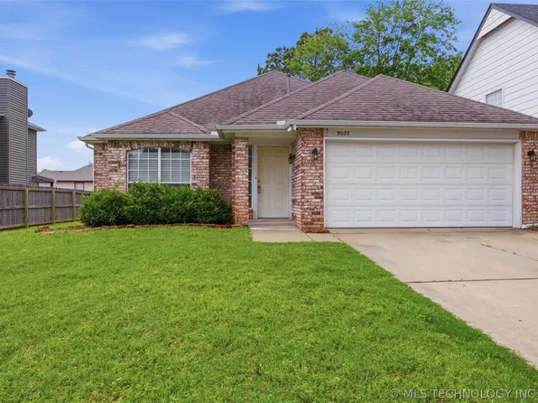 9028 E 99th St, Tulsa, OK 74133