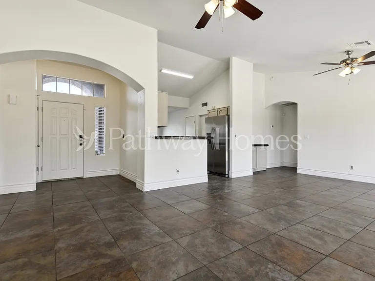 7704 W San Juan Ave — Photo 6
