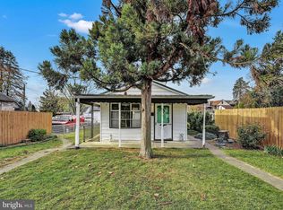 70 N Wolf St, Manheim, PA 17545