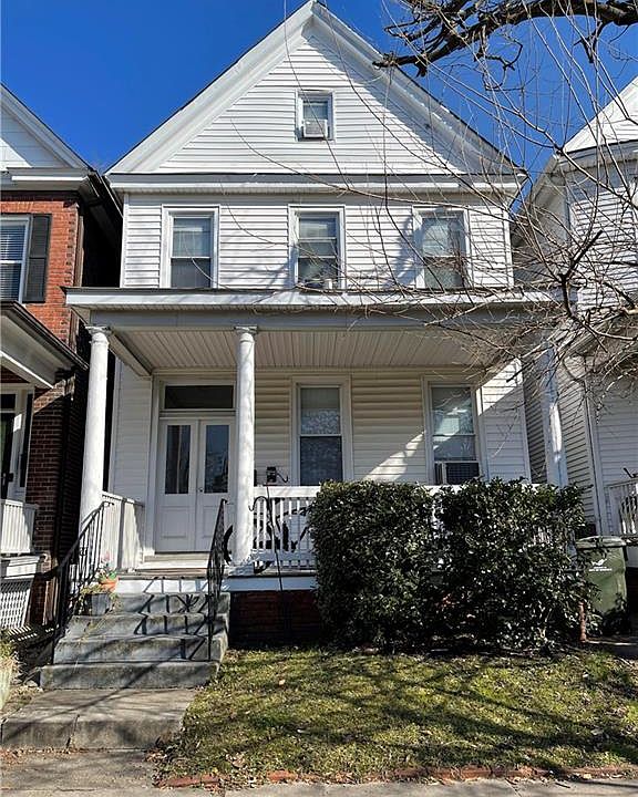 Front of home from Redgate Ave