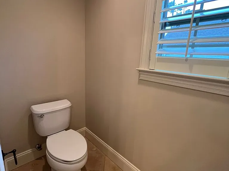 4497 Mahan Dr — Photo 13