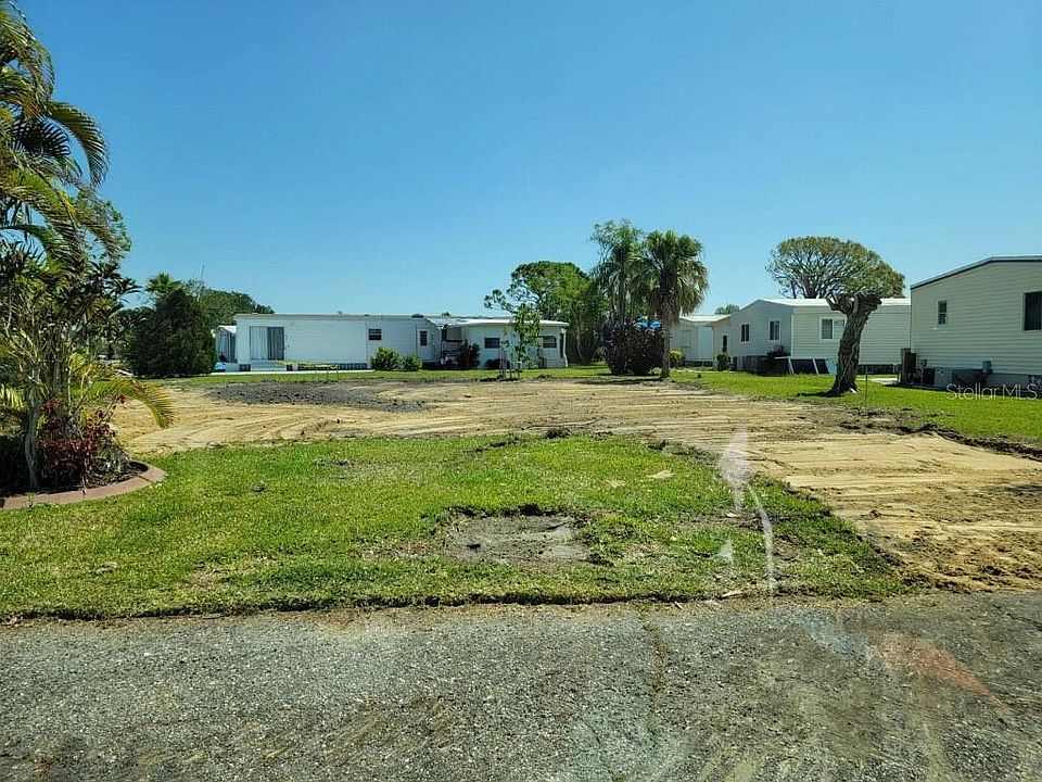 1st image of 723 Fairmount Dr