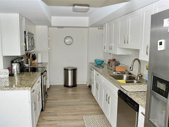 5th image of 4020 Galt Ocean Dr APT 1501