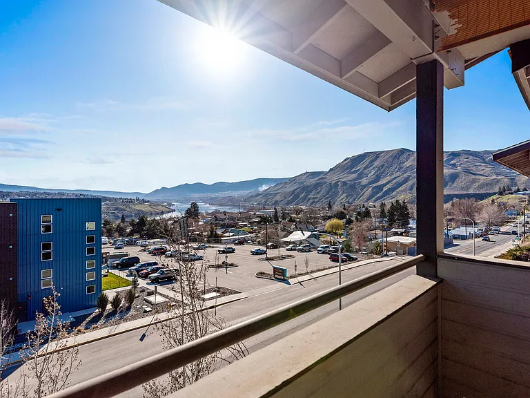 Aspen Heights Apartments — Photo 15