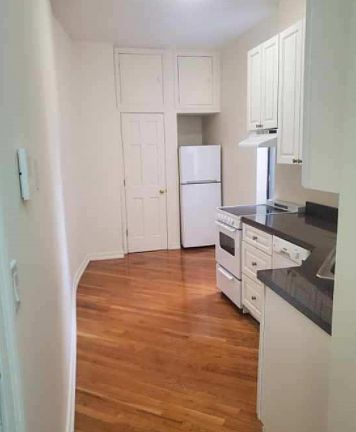 4th image of 120 1st Pl APT 1A
