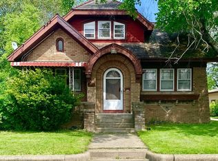 1815 Geneva St, Racine, WI 53402