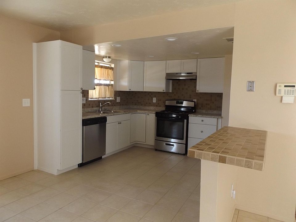 2nd image of 15038 Condor Rd #0