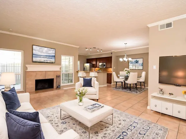 9400 Doliver Dr APT 56, Houston, TX 77063