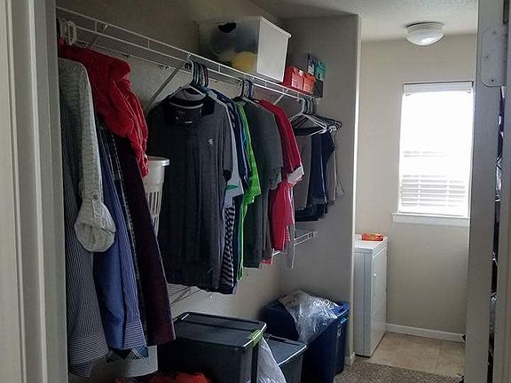 Walk-in Closet
