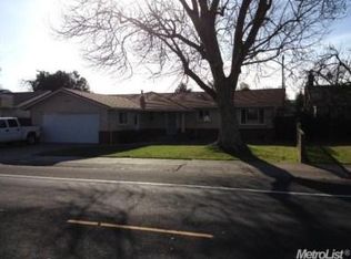 1221 S Crescent Ave, Lodi, CA