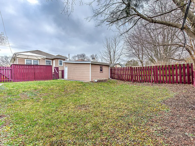 1632 Churchill Ave — Photo 26