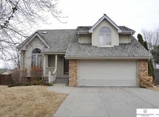 15606 Charles St, Omaha, NE 68118