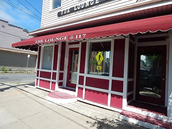 4th image of 117 N Lake Ave