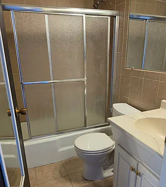 722 W Diversey Pkwy #402 — Photo 1