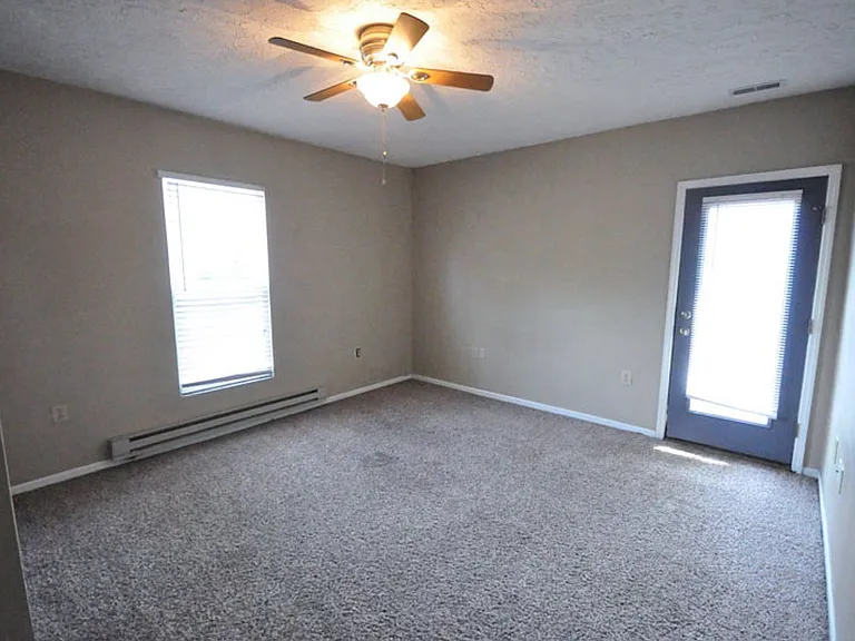 61 McMillen Ave — Photo 12