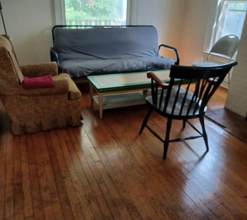 1st image of 728 Westcott St