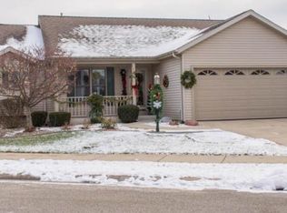 1808 Wild Rose Ln, Mishawaka, IN