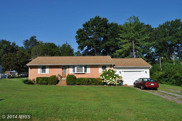 1st image of 707 Jett St