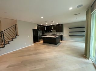 3238 Candelas St, Carlsbad, CA 92010
