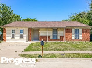 1201 Brook Hill Ln, Arlington, TX 76014