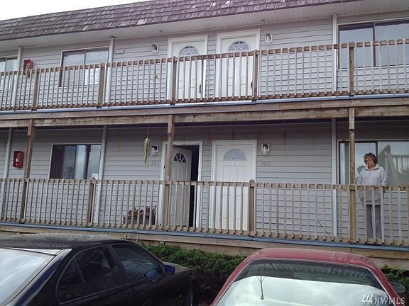3rd image of 865 Cuddy Ct NW #205A