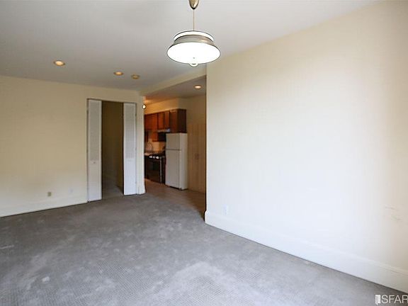4th image of 444 Greenwich St #2