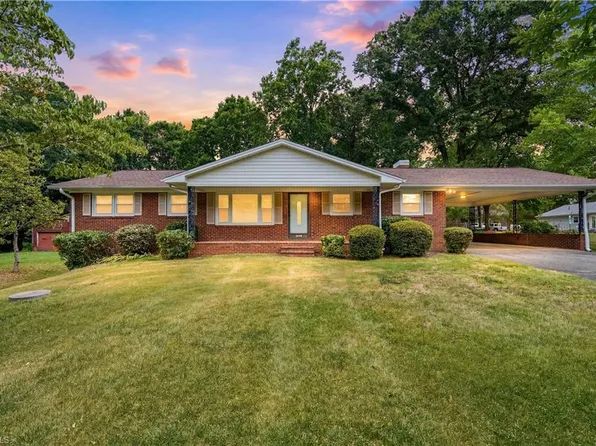 717 Corjon St, Kernersville, NC 27284