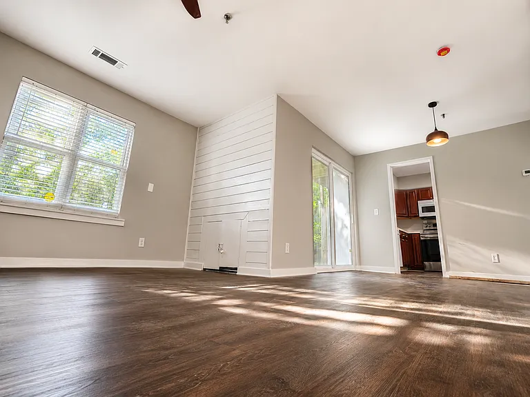 421 Redding Rd #1 — Photo 13