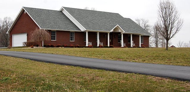 1st image of 111 Green Meadow Dr