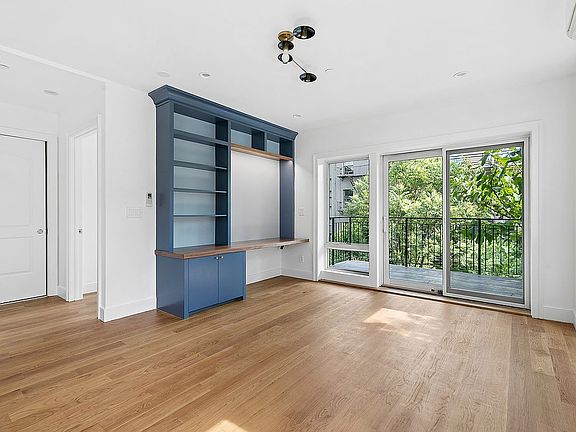 2nd image of 226 Hart St #3B