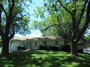 8963 E 54th St, Raytown, MO 64133