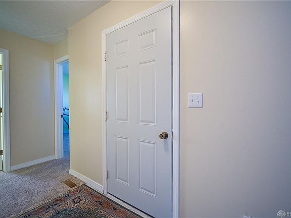 4th image of 313 Oregon Dr