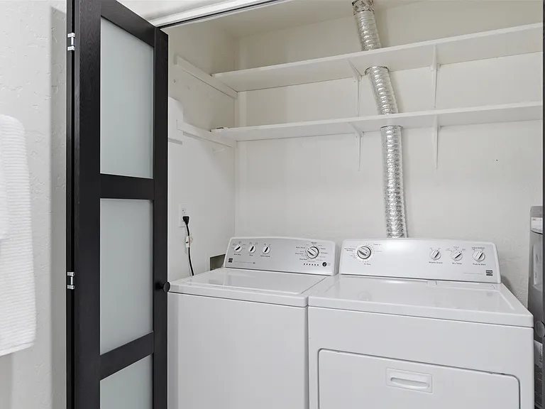 11011 N Zephyr Dr #210 — Photo 15