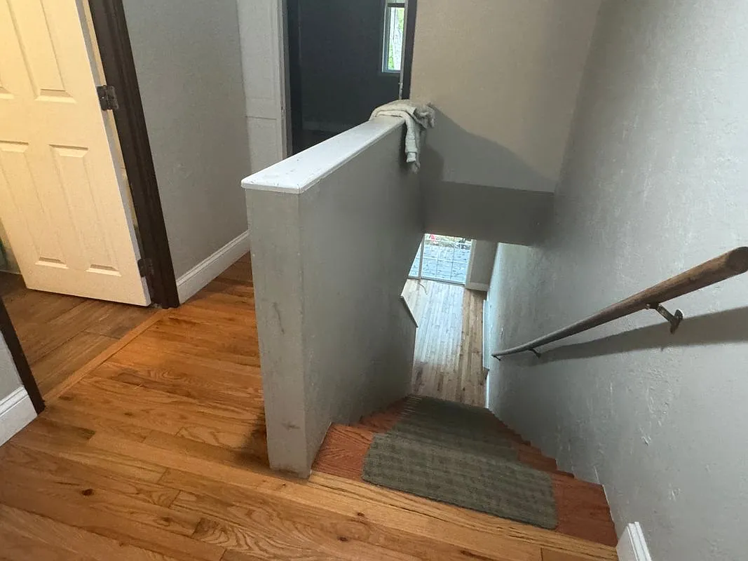 2 bed, 1.0 bath, 923 sqft, $1,850 — Photo 4