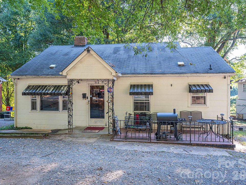 1st image of 712 N Weldon St